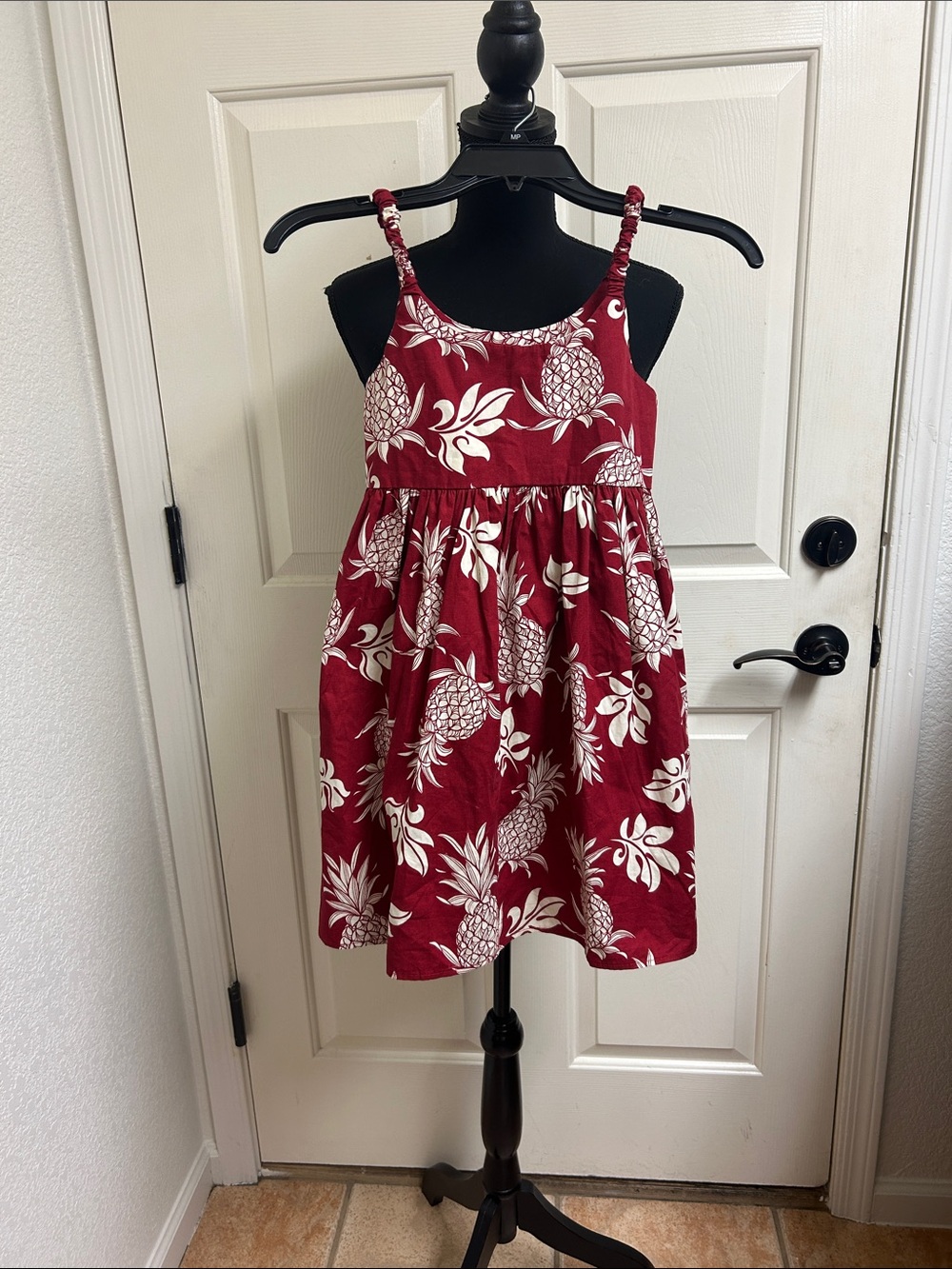 Alohawears clothing company Size 10 red and white sundress, 10O% Cotton
